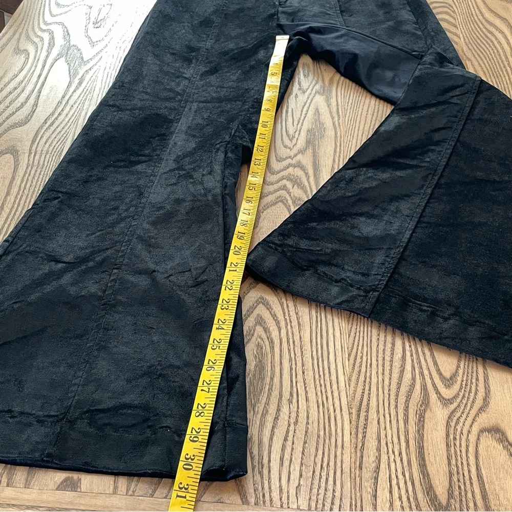 Free People Flare Pants Walk With You Velvet Black Flare Trousers NEW - Picture 10 of 13